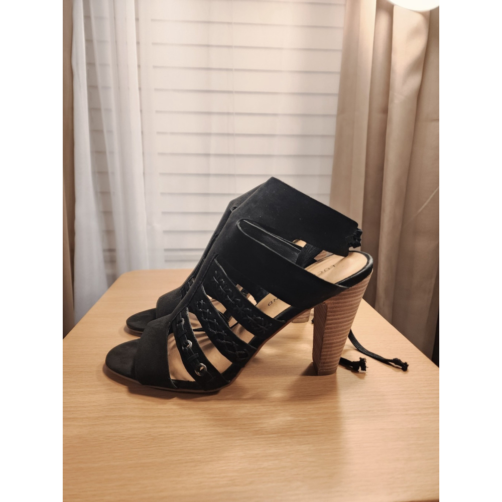 Lucky Brand Suede LEATHER Embroidered Block Heel Sandal Booties sz 9.5 M BLACK - Picture 5 of 14